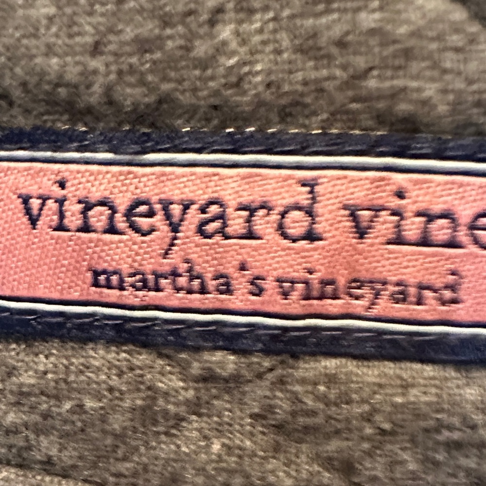 Vineyard Vines Charcoal Quilted Pullover - Picture 3 of 7